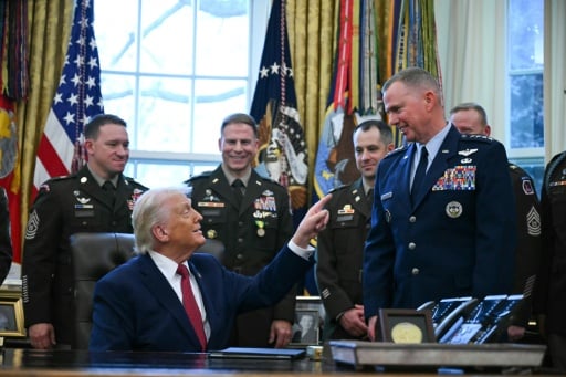 Trump imposes full travel bans on seven more countries, Pales