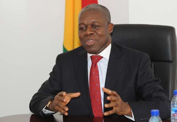 Presidential Visit: H.e. Amissah-arthur Visits Black Stars