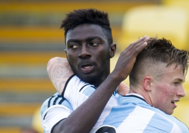 New Hearts signing Prince Buaben expects tough midfield selection