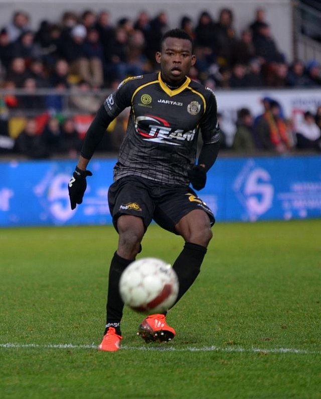 Lokeren manager Peter Maes raves about Eugene Ansah's talent