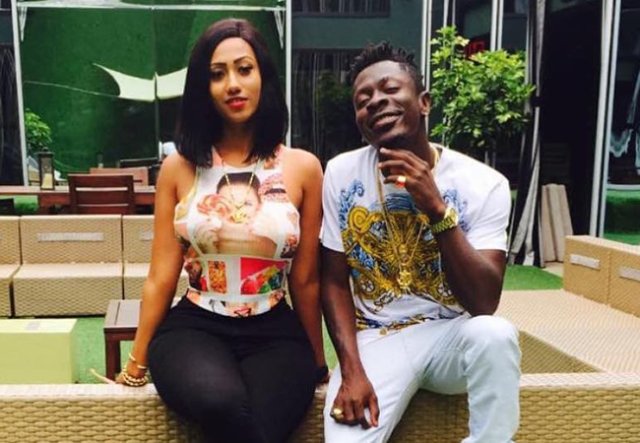 Kenpong's ex is my godmother; not my girlfriend – Shatta Wale