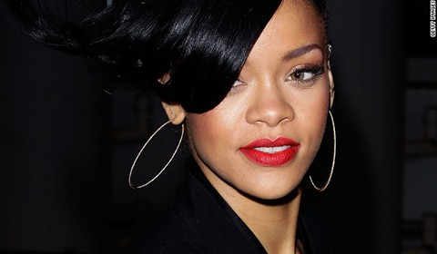 Rihanna arrives for fancy lunch with messy bed hair but still looks  fabulous