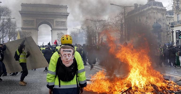 Paris luxury stores burned in 'yellow vest' rioting