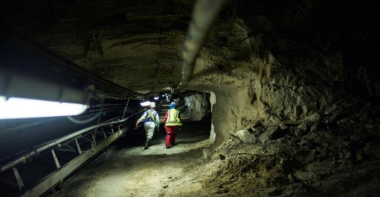 Anglo American sets aside $101m for silicosis claims