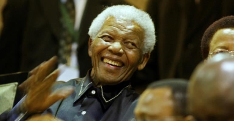 Mandela book withdrawn after outrage from widow