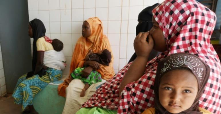 Niger closes 14 health establishments for \'alarming\' flaws