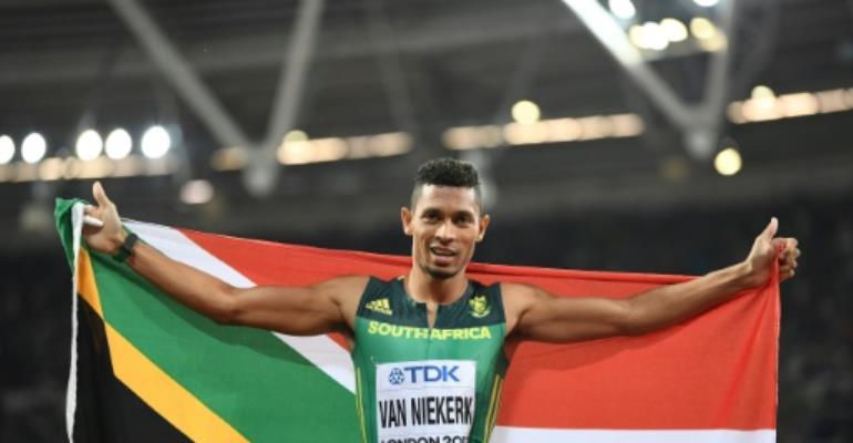 Van Niekerk defends world 400m title