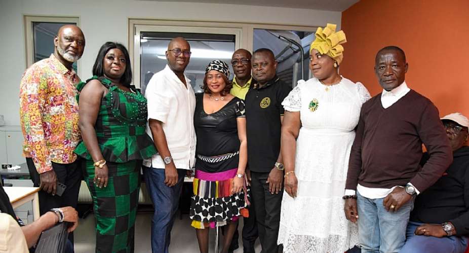 Executives and Patrons of Oldtimers Club