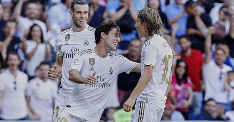 Clasico Concerns For Madrid As Modric And Bale Sit Out Training