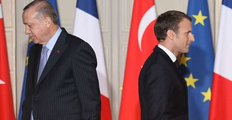 © LUDOVIC MARIN / POOL / AFP