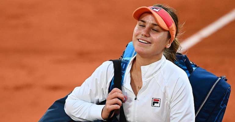 Kenin edges past Kvitova to set up Swiatek clash in French Open final