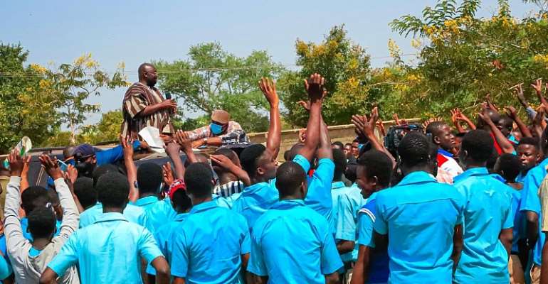 Address Us Or You Won't Go — Students Block Bawumia To Address Them