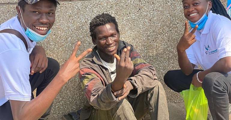 J.P Adjimani Foundation Fetes Mentally Ill Patients On Accra's Streets