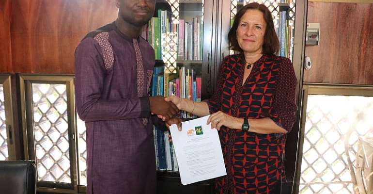 Ghana Library Authority Partners Book Aid International To Restock Libraries In Ghana