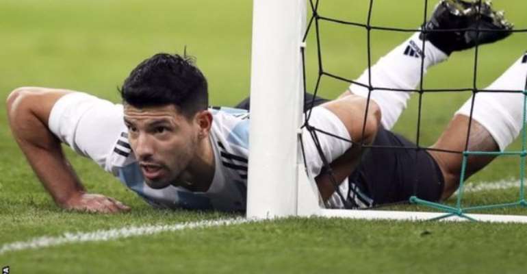 Aguero Faints After Nigeria's Comeback Win Over Argentina