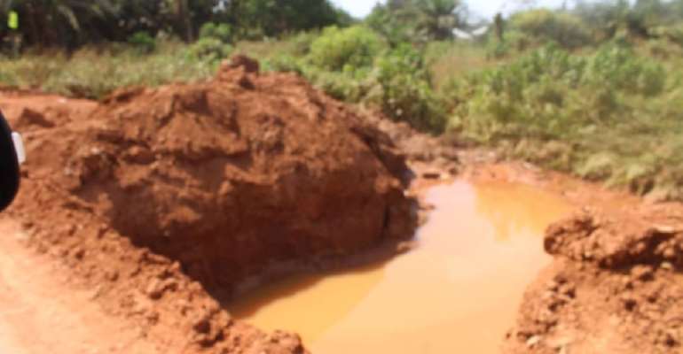E/R: 50-Year-Old Man Killed By Tricycle On Akyem Dwenase Dusty Road As Residents Threaten To Boycott Election 20202