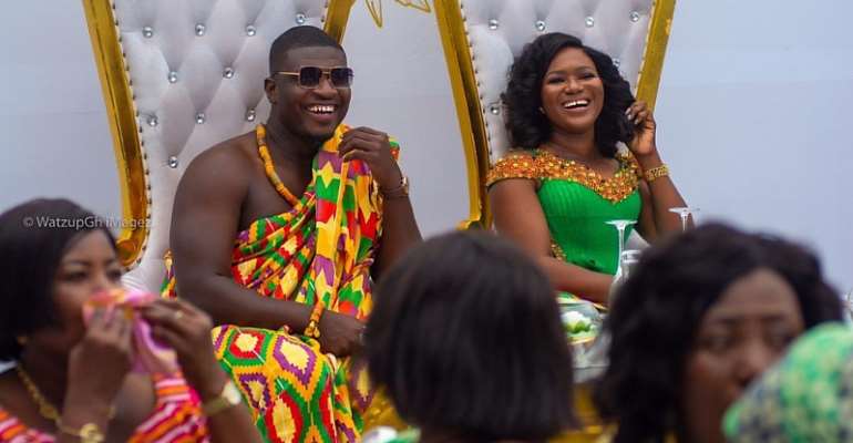 Lexis Bill Marries Long Time Girlfriend