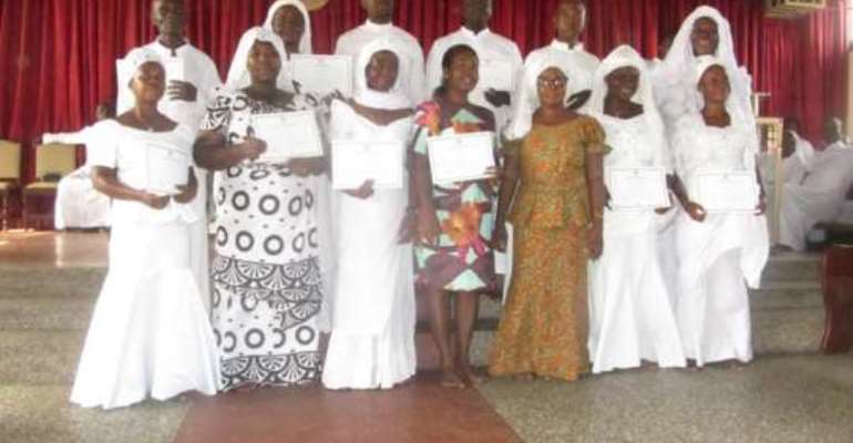 Members Of Truth Faith Church Receive NFED Certificates