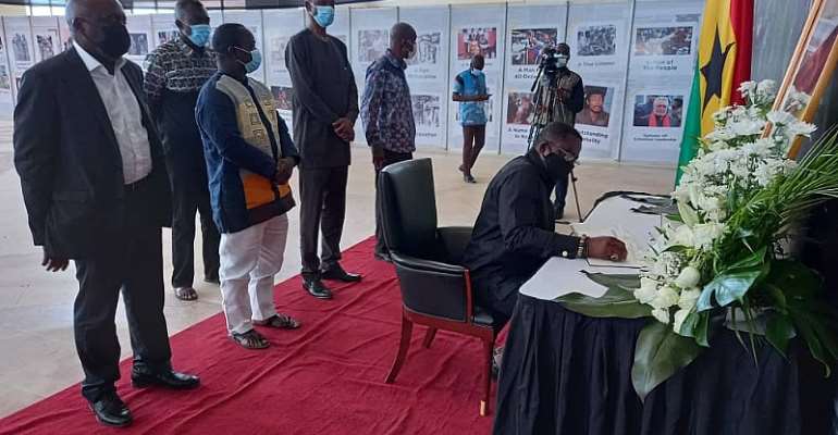 Ghana Olympic Committee Signs Rawlings’ Book Of Condolence, Mourns Sports Chief Director Frank Quist