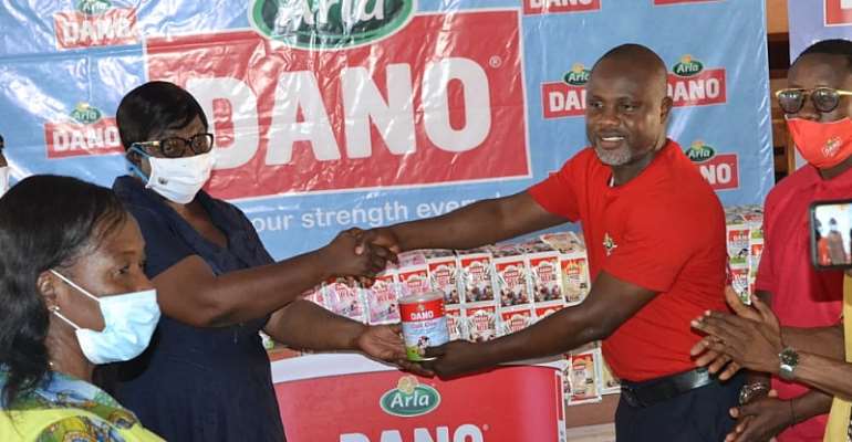 Dano Presents Inner Strength Award To Boa Amponsem SHS