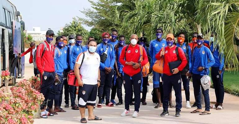 The FC Nouadhibou team on arrival in Senegal. Photo Credit/Oyerepa FM