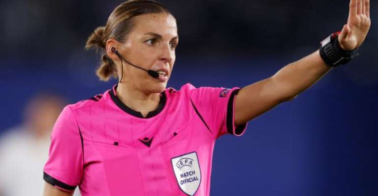 FILE PHOTO: Soccer Football - Europa League - Group G - Leicester City v FC Zorya Luhansk - King Power Stadium, Leicester, Britain - October 22, 2020 Referee Stephanie Frappart during the match REUTERS/Phil Noble/File Photo