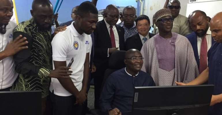 Dr. Bawumia, supported by Mr. Tampuli and other dignitaries