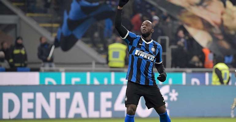 Lukaku Double Sends Inter Into Quarters; Lazio, Napoli Cruise