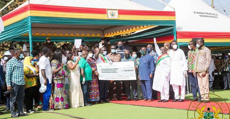 Solomon Kwadwo Kusi Adjudged 2020 National Best Farmer, Bags 570k