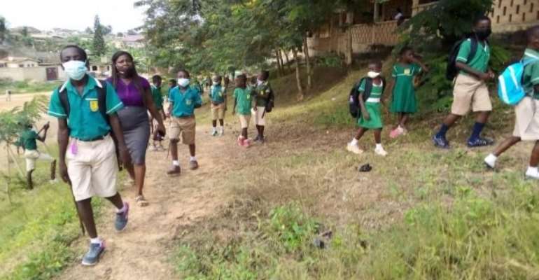 Covid-19: Students in Sekondi-Takoradi go back to school amid mixed feelings
