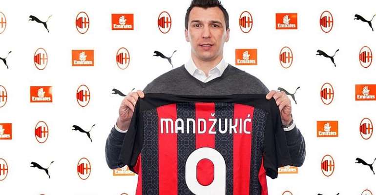 Mario Mandzukic joins AC Milan on short-term deal