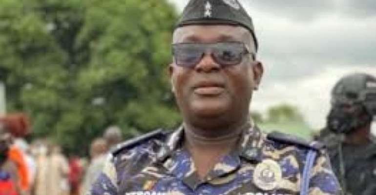 Man grabbed for stabbing motor rider