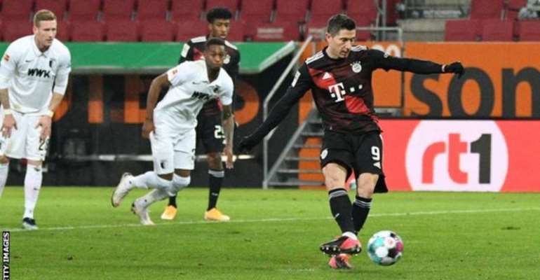 The only team Robert Lewandowski has scored more Bundesliga goals against than Augsburg (20) is Wolfsburg (23)