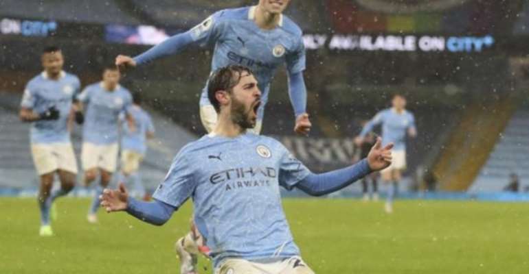 PL: Man City break Villa resistance to go top