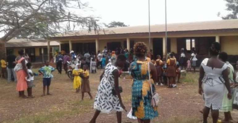 Don't over enroll school pupils - Director of Education
