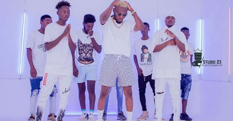 Teflon flexx supports Maccasio and Kofi Mole