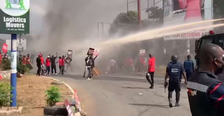 Police chase away NDC protestors at EC HQ; chant “No Mahama, No Peace”