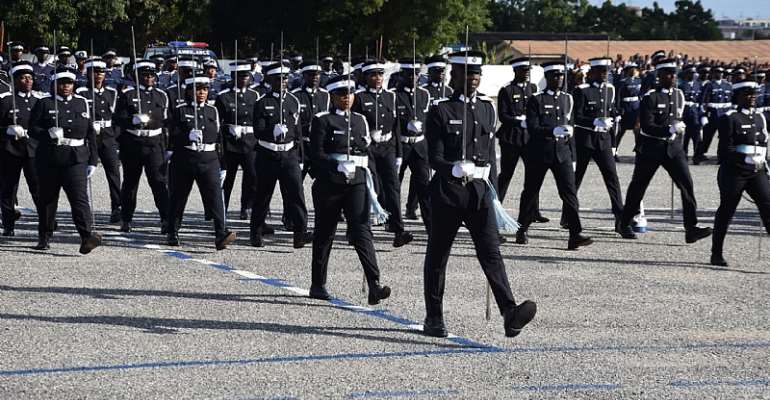 6,073 junior police officers promoted