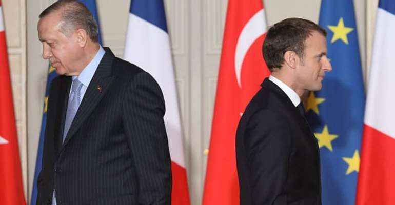© LUDOVIC MARIN / POOL / AFP