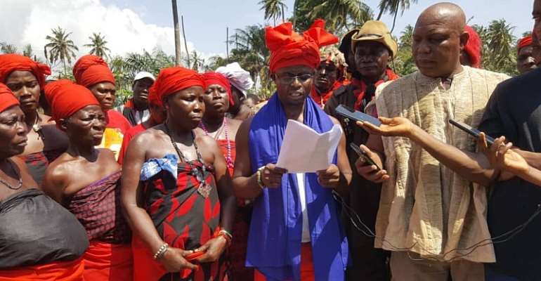 Our spiritual father says vigilantes are being recruited, armed, dressed in military uniforms to foment trouble but we shall see — Ketu South traditional leaders