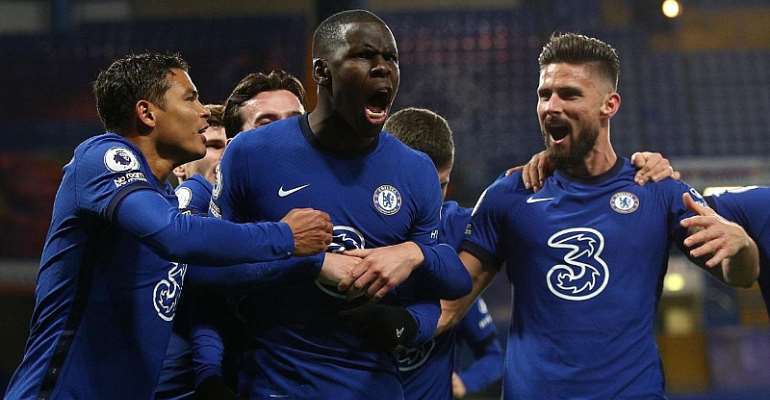 Klopp singles out Chelsea as title favourites