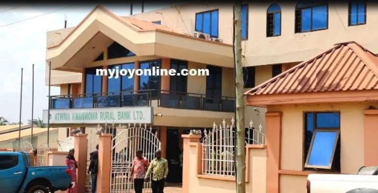 Farmers Receive Support From Atwima Kwanwoma Rural Bank