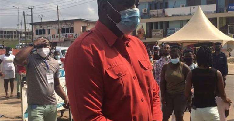 John Dumelo