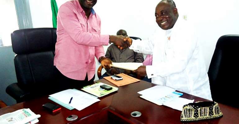 Rivers West Senatorial Aspirant, Hon. Prince Adonye Wari Visits State PDP Chairman