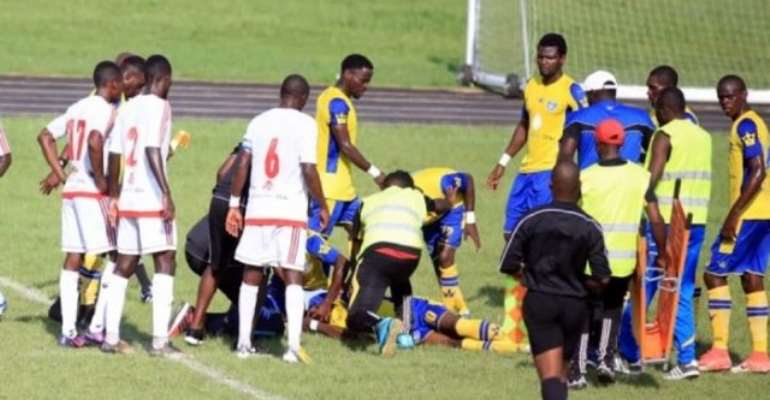 Gabonese Footballer Collapses And Dies During League Fixture