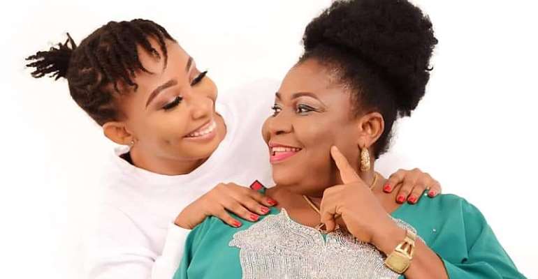 Mother Of Beauty Queen Turned Shoemaker Dies, 5 Years After Death OfFather