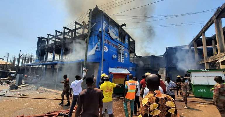 Fire ravages two-storey building at Techiman market