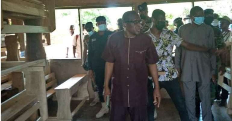 Bagbin supports Sombo community with a classroom and office furnitures