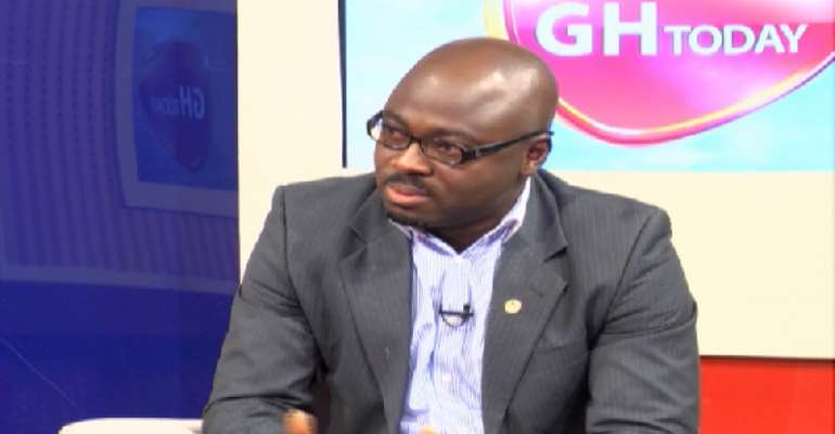 Ghana’s economy hanging since 2017 –  UGBS's Economist