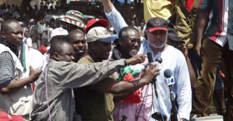 Obed Asamoah Ridicules President Kufuor ...
